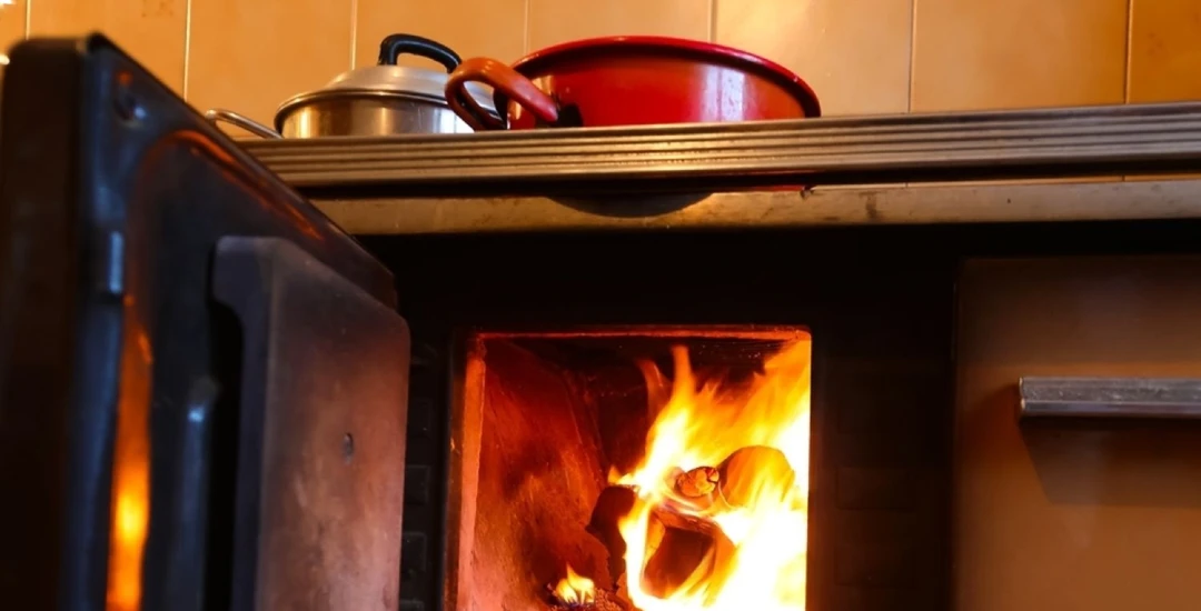 Cuisiniere a bois de chauffage